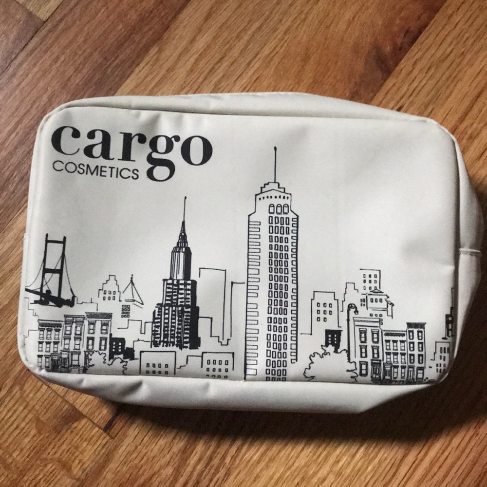 Cargo Cosmetics Makeup Bag